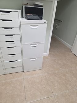 Metal Filing Cabinet