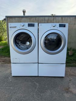 Kenmore washer and dryer laundry