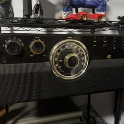 Victoria Vinyl Bluetooth Player