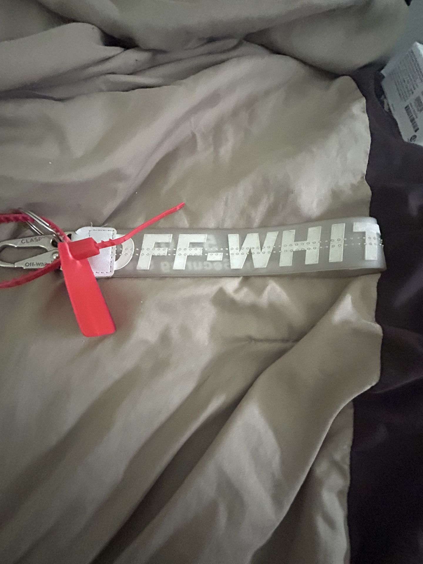 Off White Keychain 