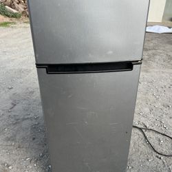 Mini Fridge And Freezer