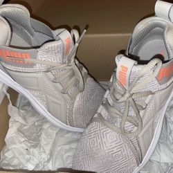 Puma Shoes / Soft Foam +