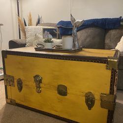 Vintage Steamer Trunk 