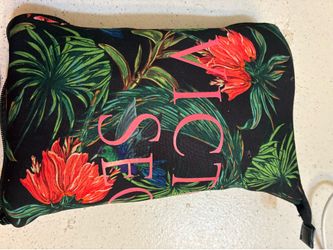 Victoria's Secret tote bag