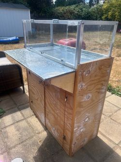 Food stand