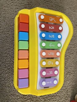 Kids musical toy