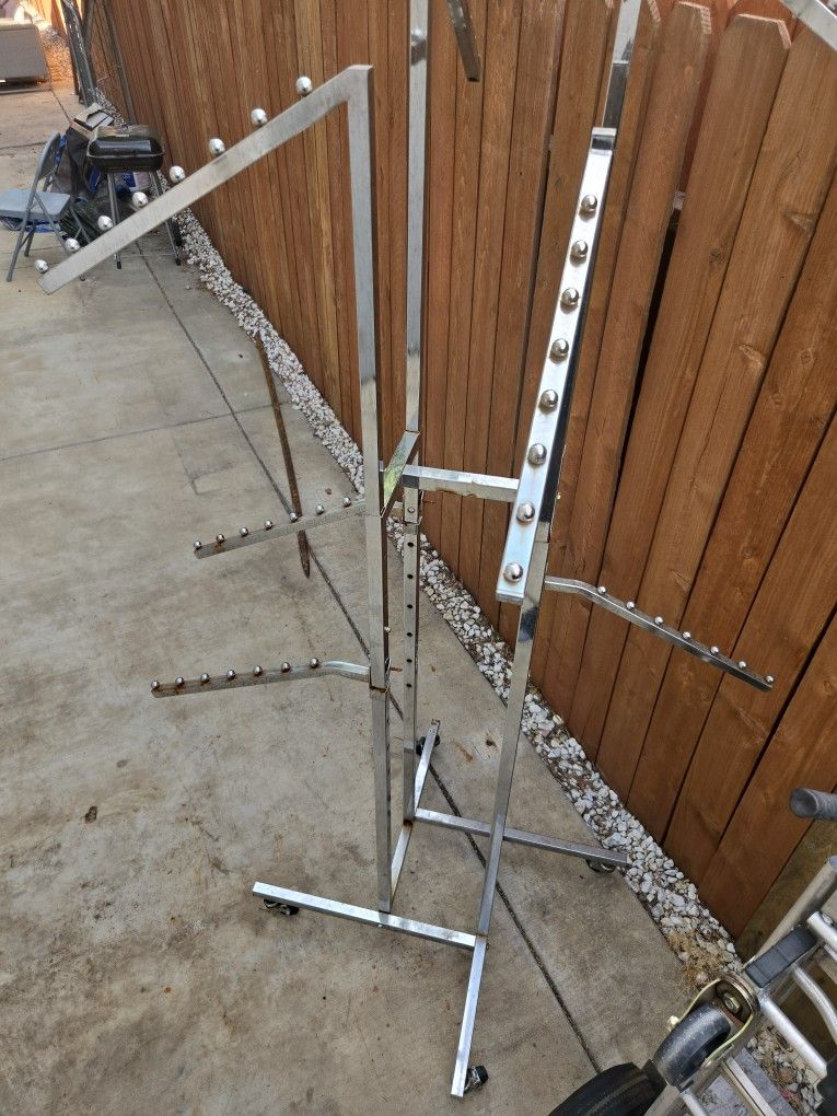 Commercial Clothing Rack