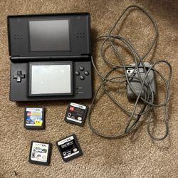 Nintendo DS Lite