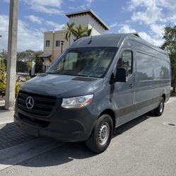 2020 Mercedes Benz Sprinter 2500 High Roof Extended 