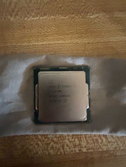 Intel Core I7-10700 with Cooler Master Hyper 212 CPU Cooler
