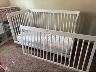 Crib/toddler bed