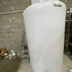 525 Gallon Water Tank! Brand New! NEVER USED