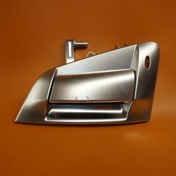 NISSAN 370Z DOOR HANDLE RIGHT PASSENGER 2009 2010 2011 2012 2013 2014 2015 OEM
