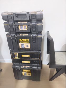De Walt tool box