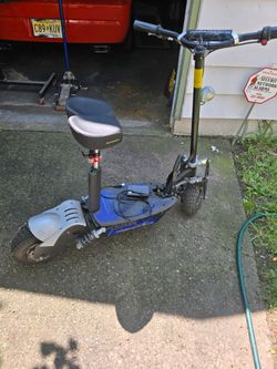 Vipr Turbo 1000 Elite Electric Scooter with Seat