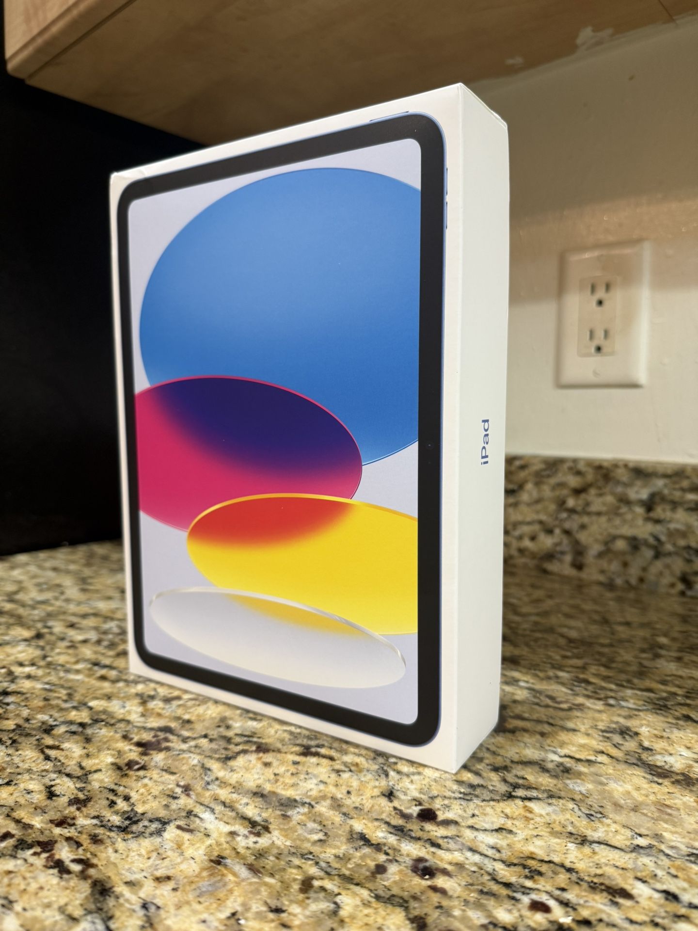 iPad A16 WiFi + Cellular