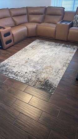 Accent Rug 5x7