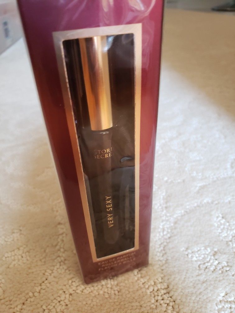 Victoria's Secret Very Sexy Rollerball