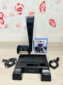 Sony PlayStation 5 - Disc Version Bonus 1 Game ,  Stand And Cooling  Station ( Used Very New )