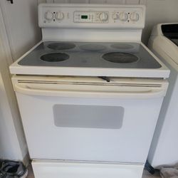 Free Electric Range