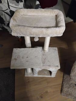 Small cat tree