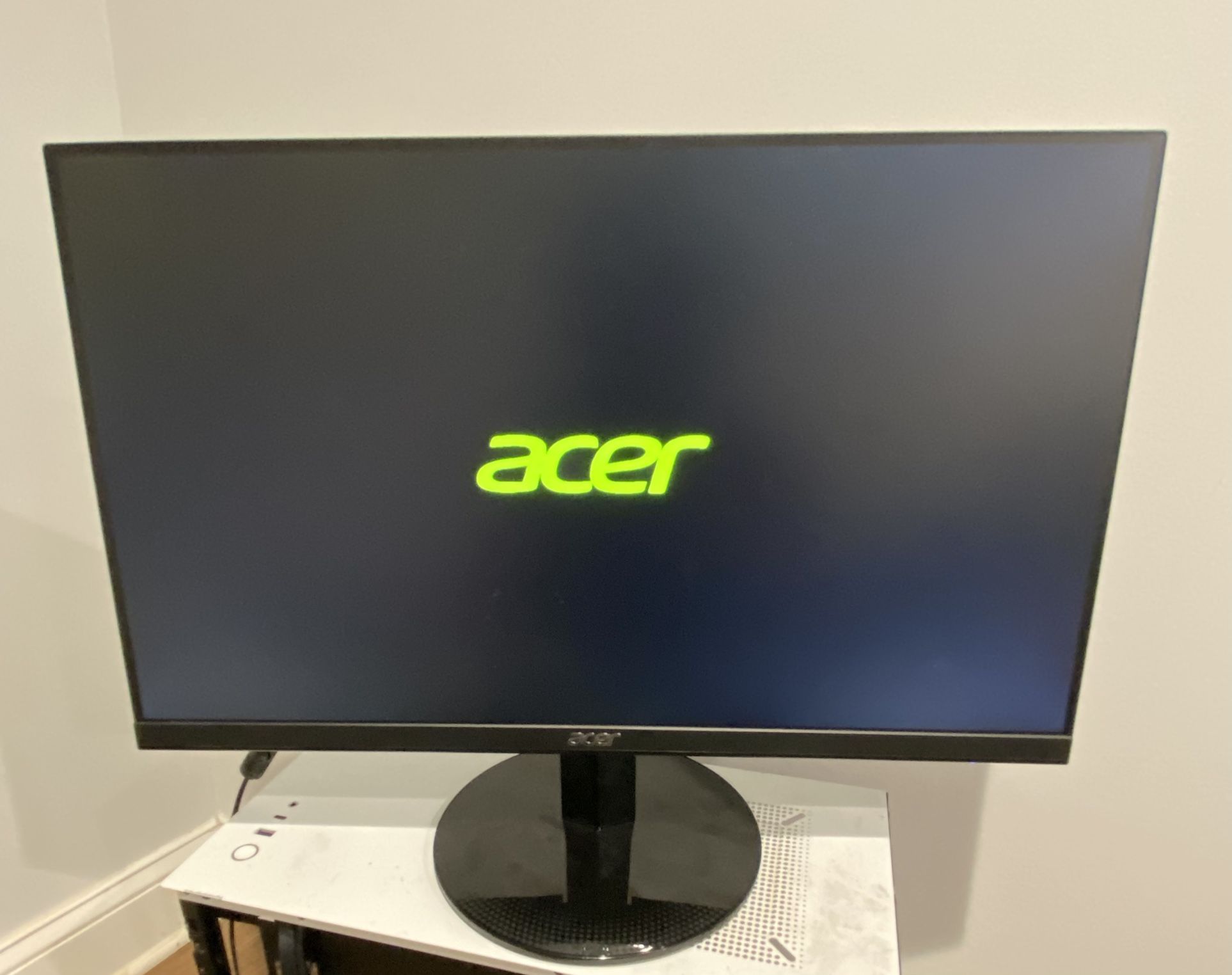 24 “ Acer Monitor