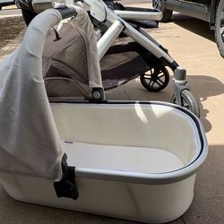 2020 Uppababy Vista single stroller +  bassinet
