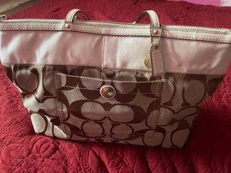 Coach Shoulder Bag