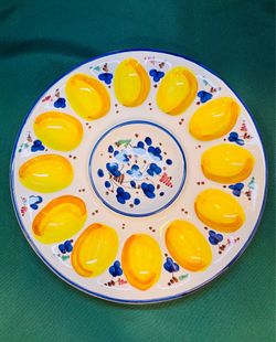 Vintage hand painted deviled egg platter, made in Italy