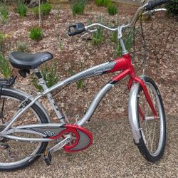 Giant Simple Seven Cruiser 7 Speed 