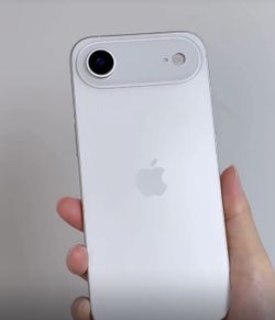 iPhone Air (256GB), Unlocked & Paid Off