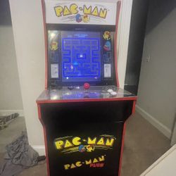 PAC Man arcade machine