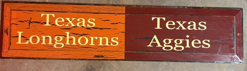 Texas A&M & Longhorns sign