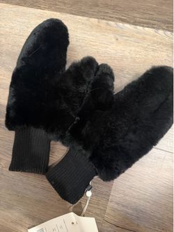 Tory Burch gloves