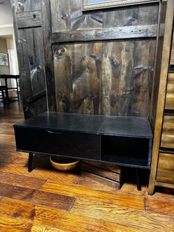 Living room Center table