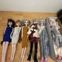 Lot Of 6 BDJ Dolls With Accessories