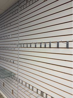 Slat wall