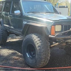92 Xj Looking To Trade For Square body 