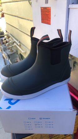 Boots for women 9