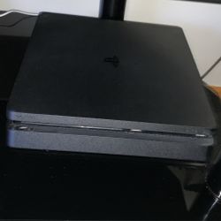 PS4 And PSP