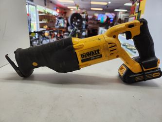 Dewalt Reciprocal Saw wirh Battery