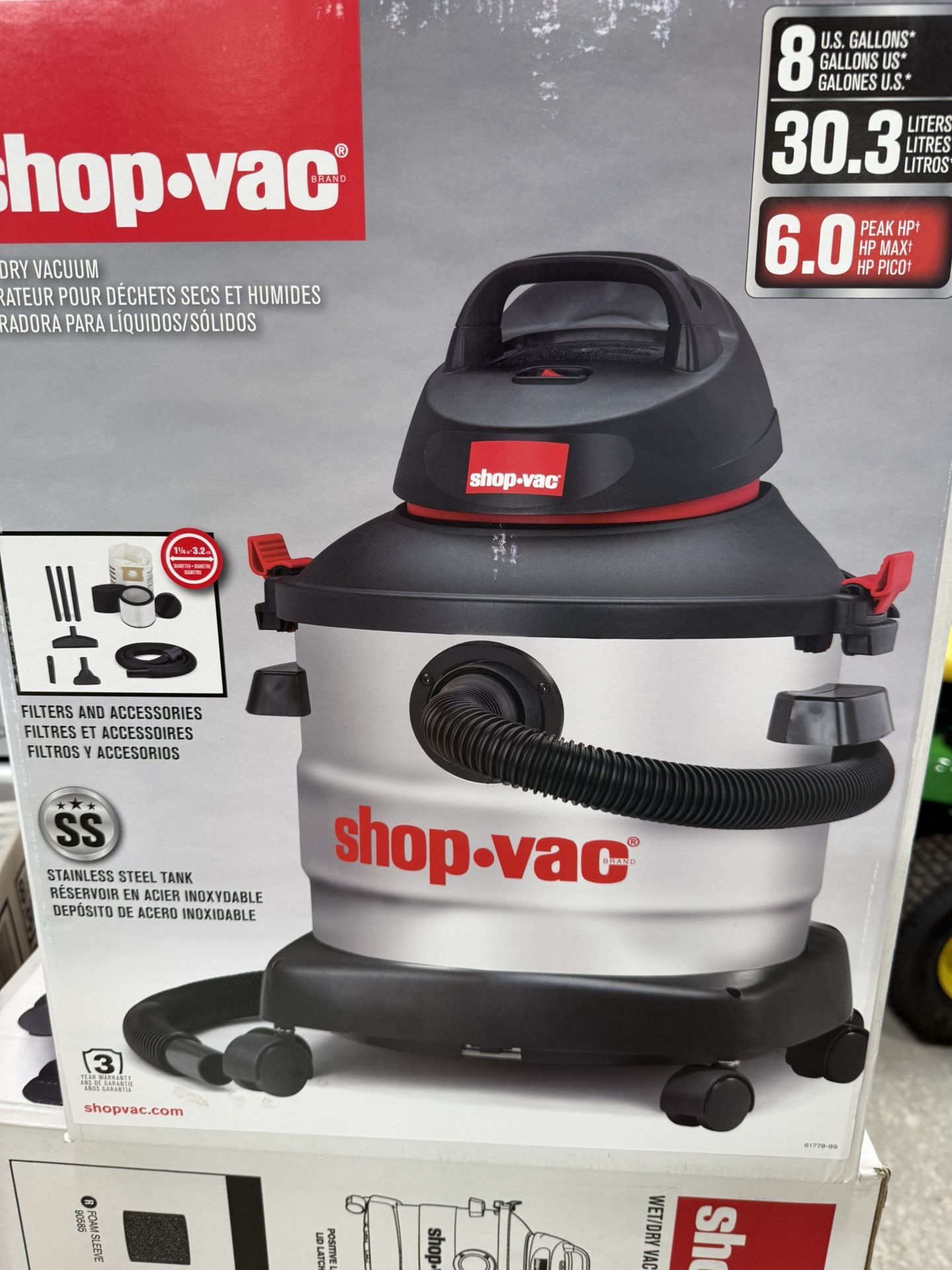 New 8 Gallon Shop Vacuum