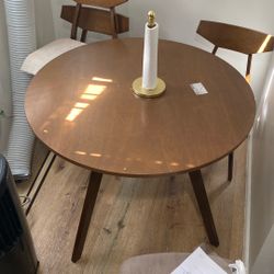 Wooden Table 75 