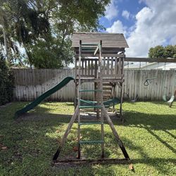 FREE KID KRAFT WOOD PLAY SET