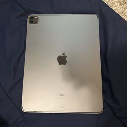 iPad Pro 12.9" (4th Gen, 2020) - 1TB Storage - Wi-Fi + Cellular