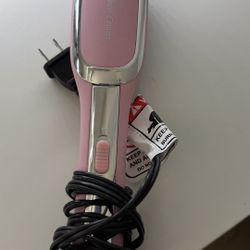 Juicy Couture Straightening Brush 