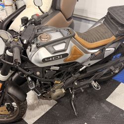 2021 Husqvarna Svartpilen - 4800 Miles