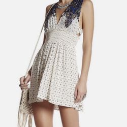 Brand new women’s Free People brand Walking Through Dreams Floral Tunic white and navy blue fit & flare dress  Up For Sale 