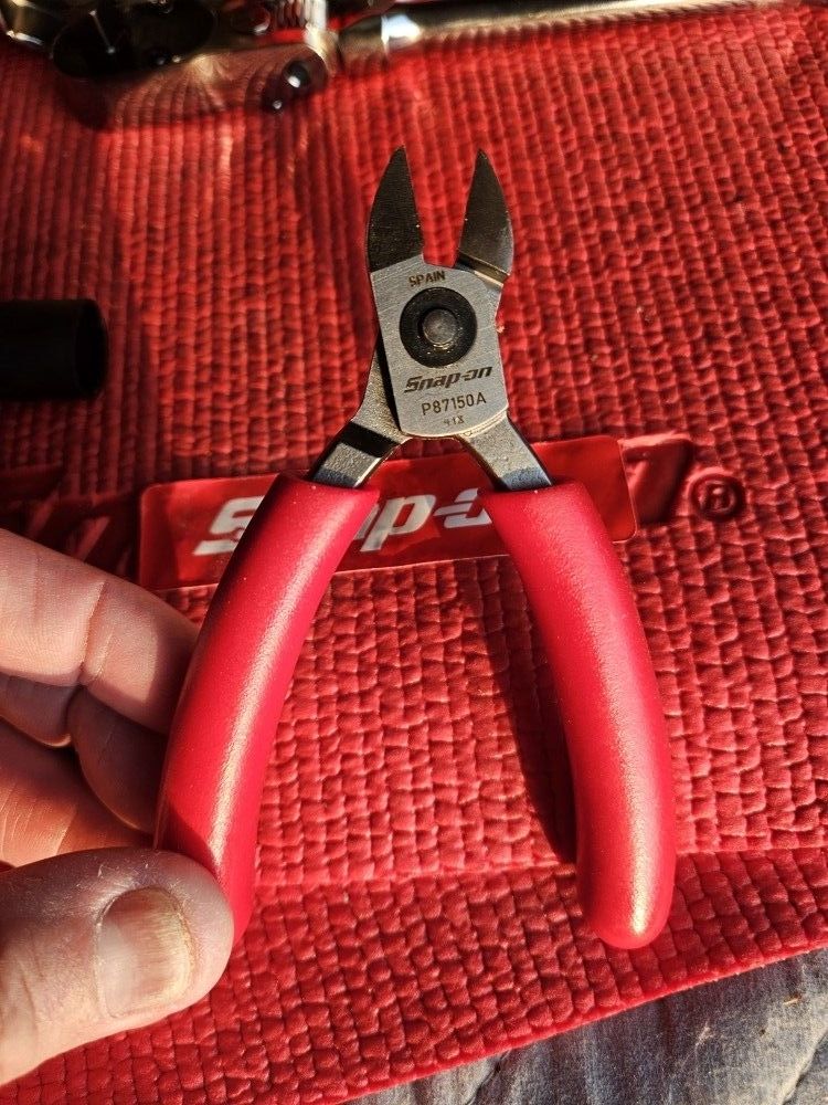 New Snap-on Mini Cutter Plier