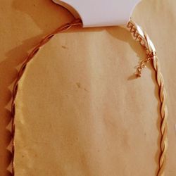 Brand New Ladies Chain Necklace One Size.